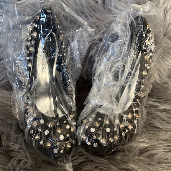 GOLDFISH Spiked and Studded Black Glitter Platform Heels size 9 - Picture 10 of 13